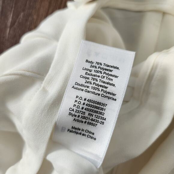 Babaton Aritzia Cream Wide Leg High Waisted Capri Pants 0 Y2K Neutral - Picture 4 of 7